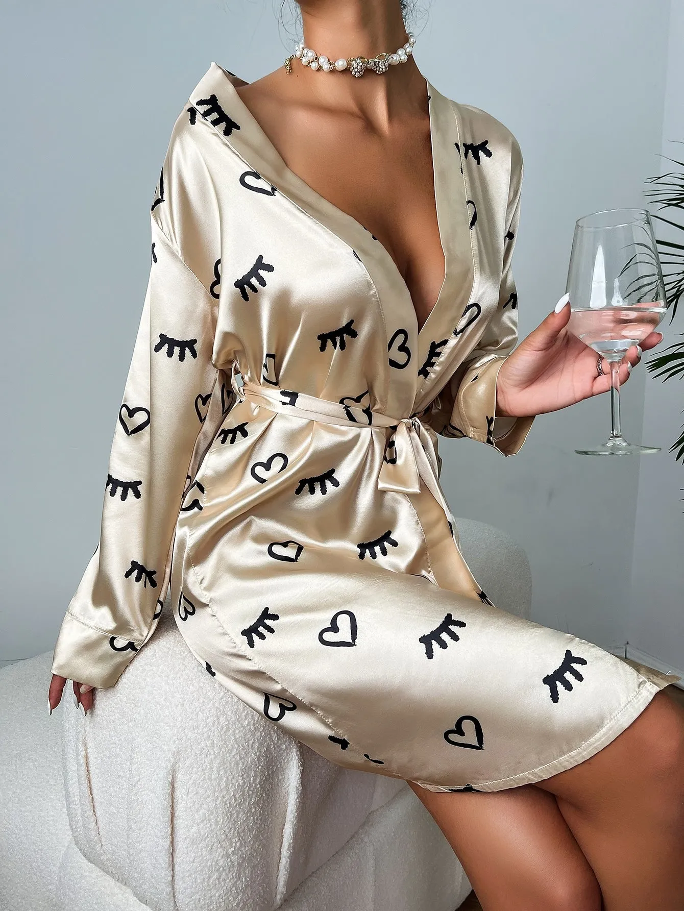 Heart Print Belted Long Sleeve Satin Robe