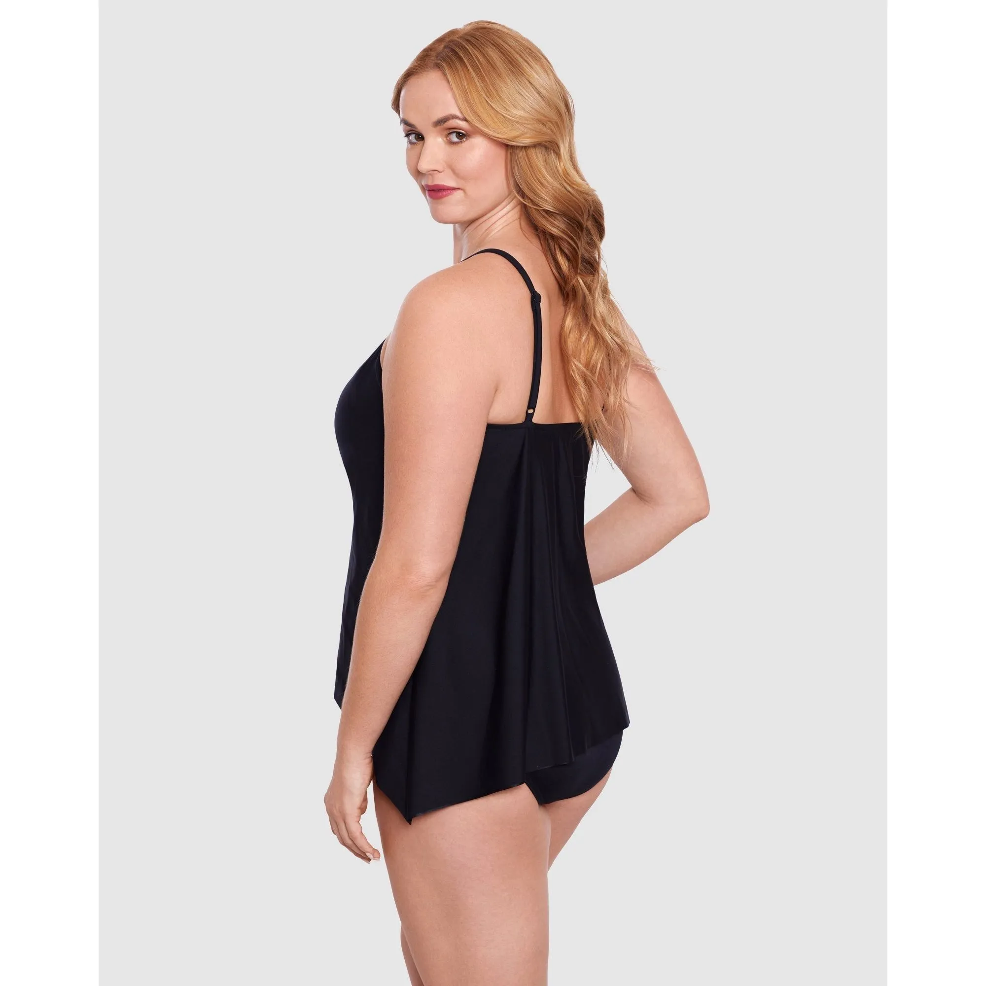 Precioso Peephole Loose Fit Plus Size Tankini Top
