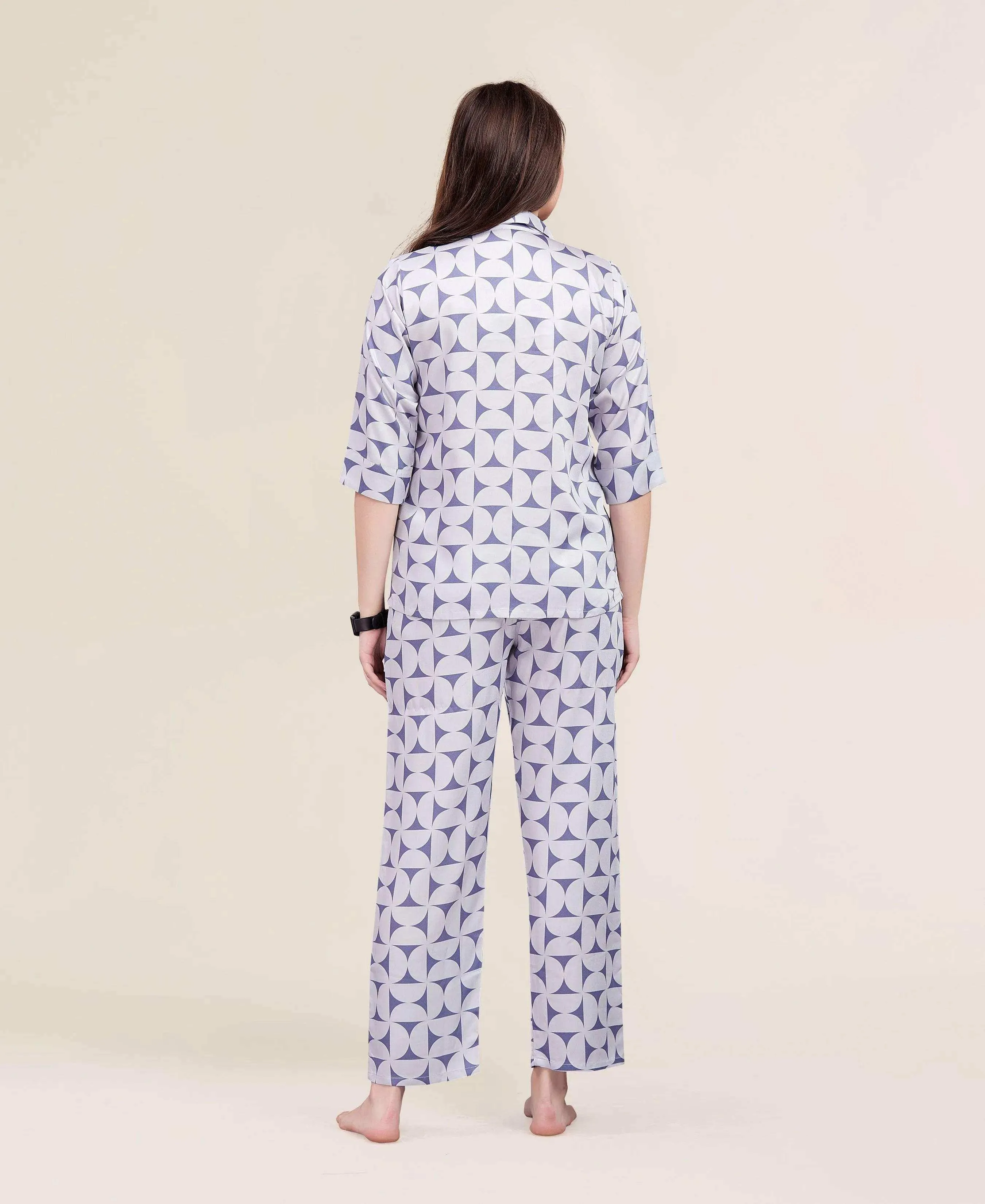 Velure Trendy Attractive Print Night Suit